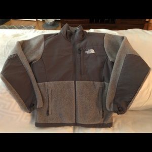 The North Face fleece (grey)